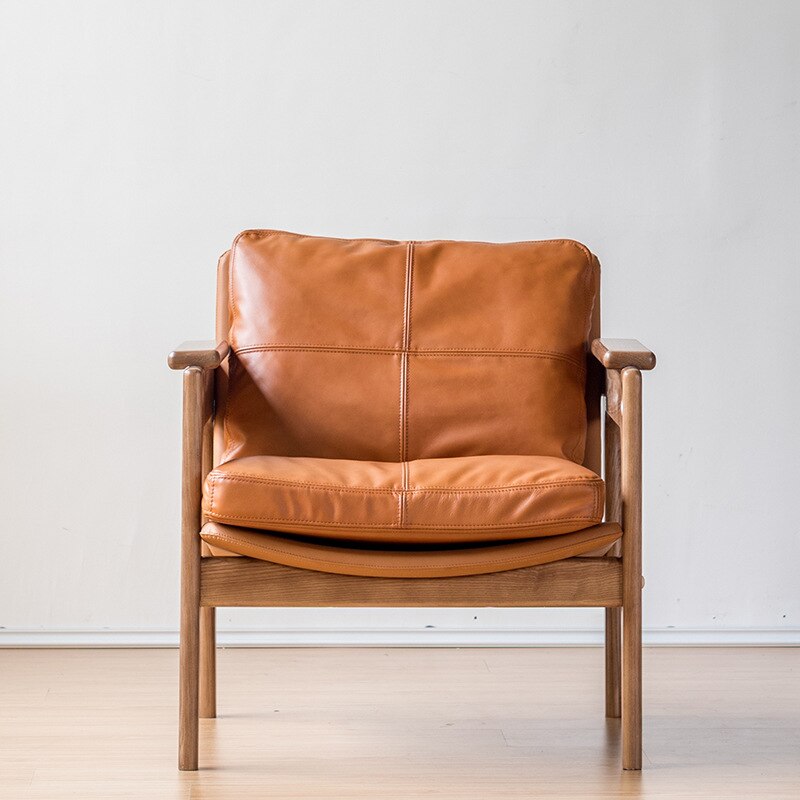Aix Lounge Chair