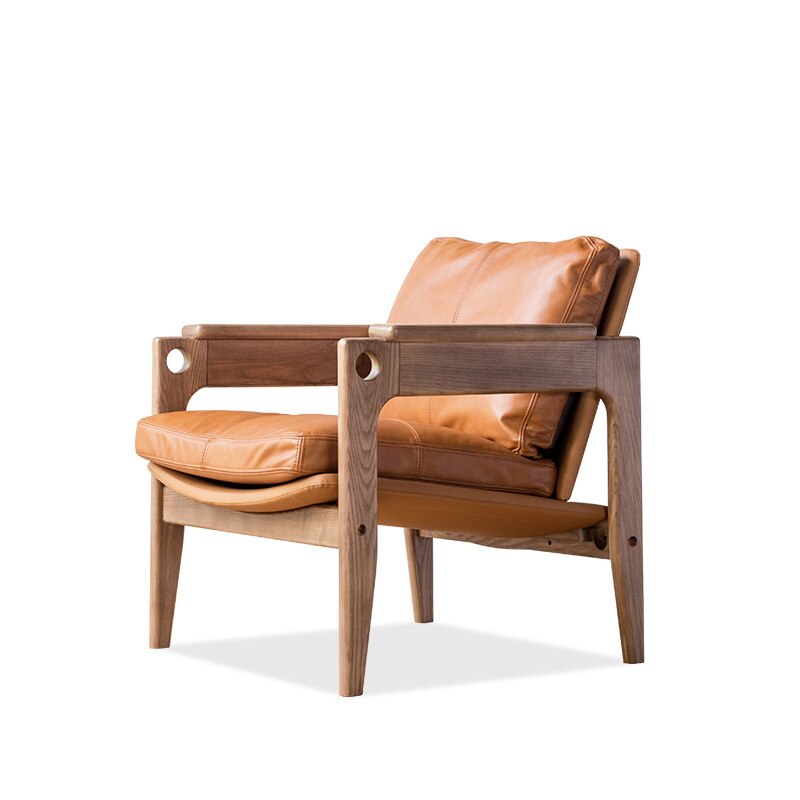 Aix Lounge Chair